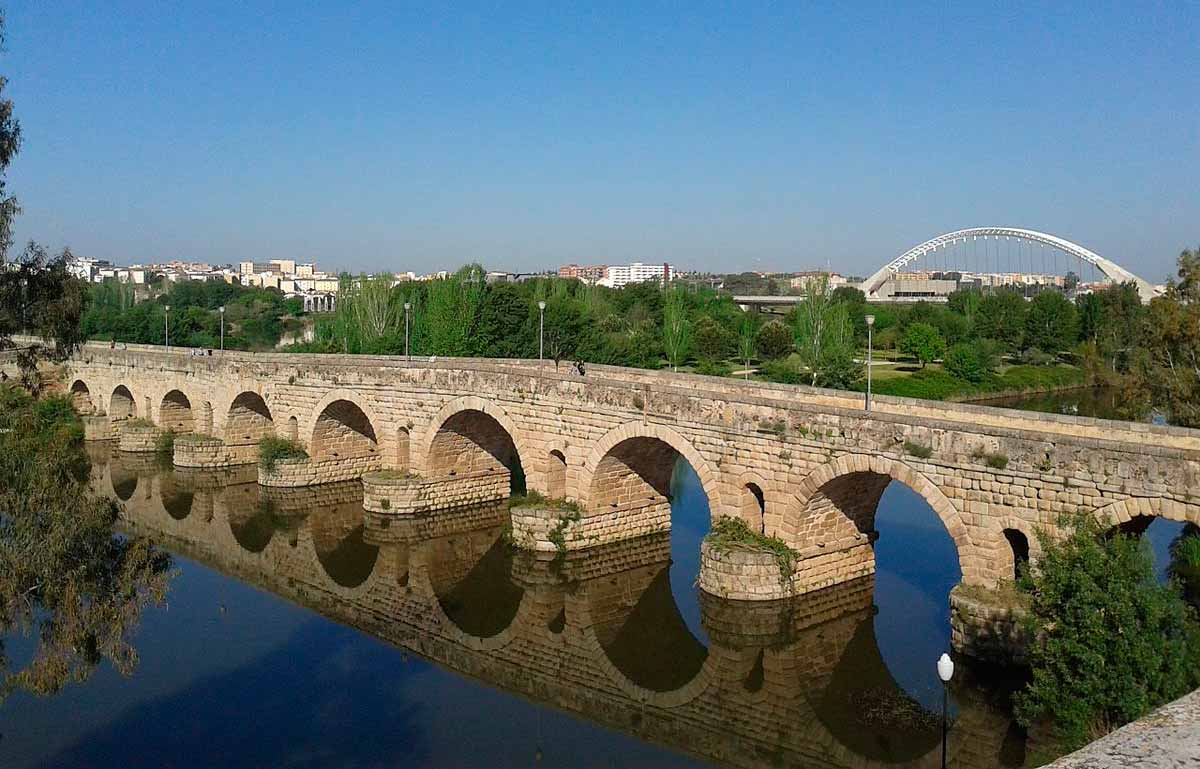 Puente romano (transitable)